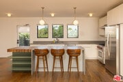 Photo - 2287 Glendale Blvd