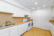 Photo - 4807 Woodley Ave Apartment Unit 208