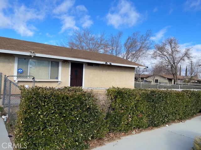 Photo - 16503 Smoke Tree St Townhome