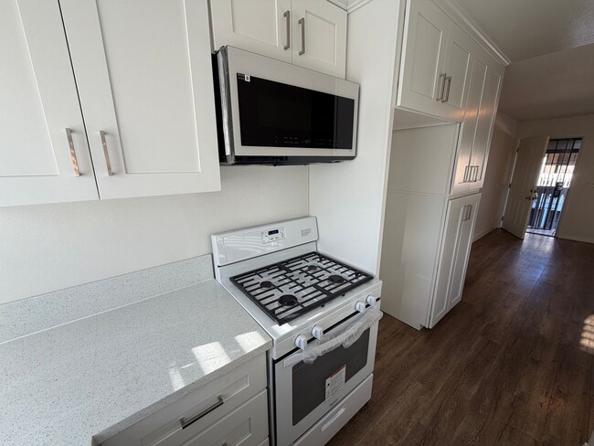 Building Photo - 311 Griswold Ave Unit 311 #C