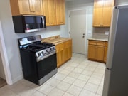 Photo - 2021 Ocean Park Pl N Apartment