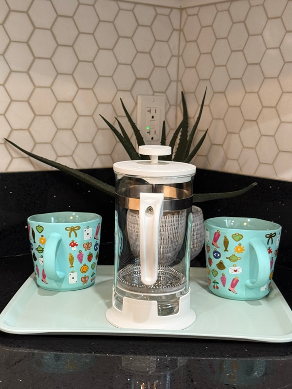 Photo - 1519 1/2 W 37th Pl