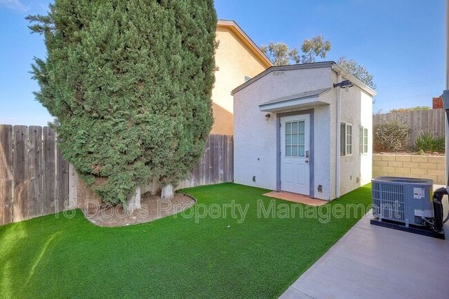 Photo - 5169 Tipton St