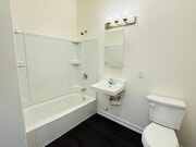 Photo - 2303 E 8th St Unit 1