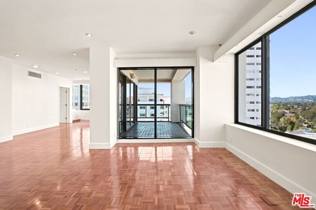 Photo - 10724 Wilshire Blvd Unit 1104