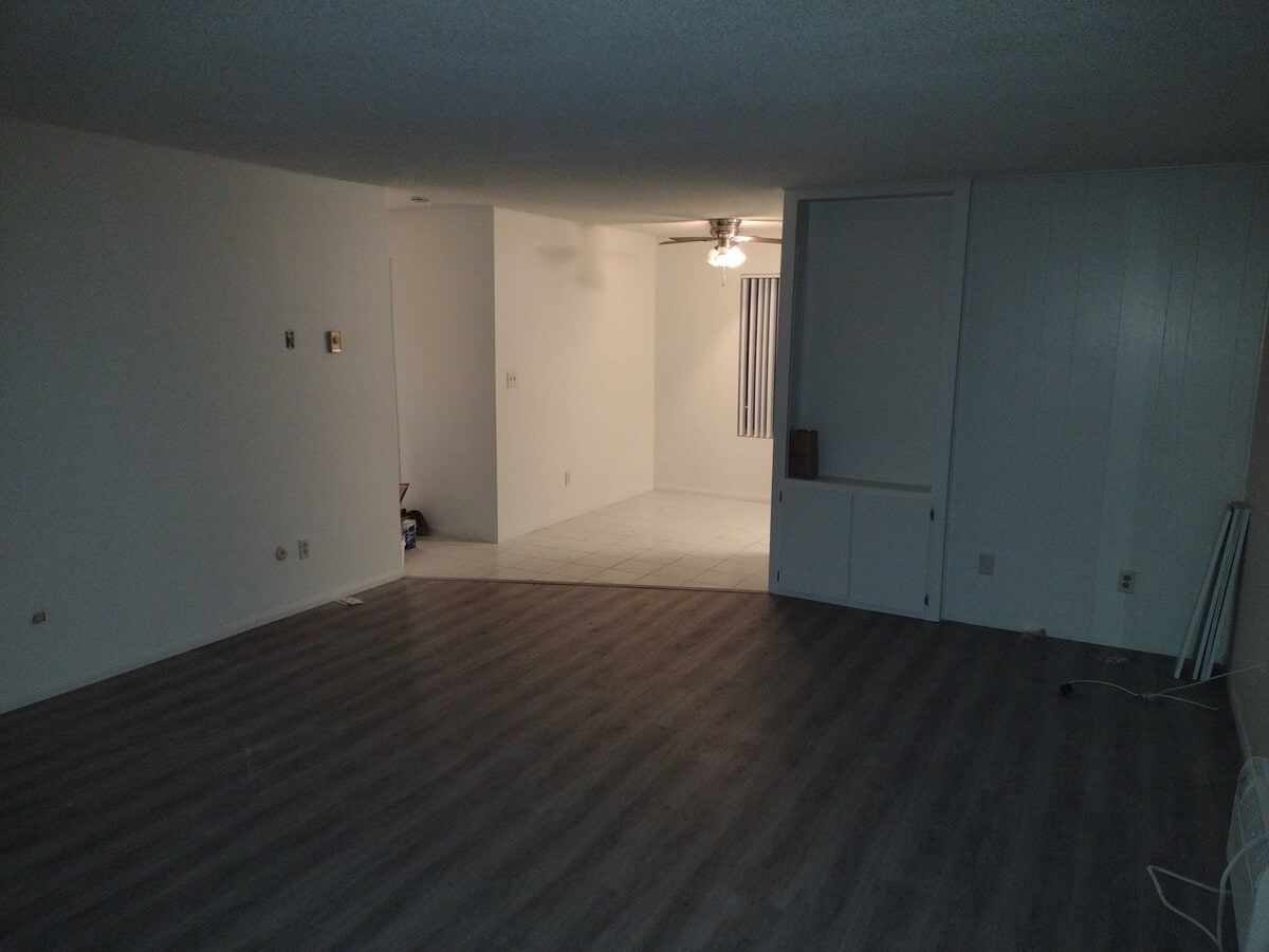 Photo - 4667 E Mountain View Dr Unit #1