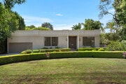 Photo - 519 N Rexford Dr