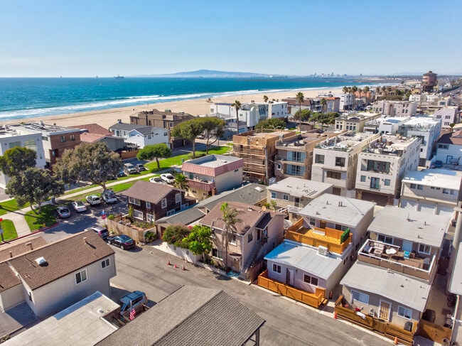 Photo - 16511 23rd St Unit B