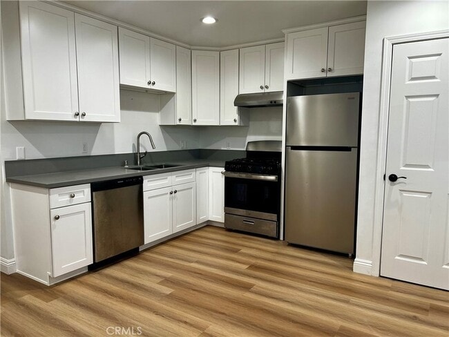 Building Photo - 4921 Persimmon Ave Rental