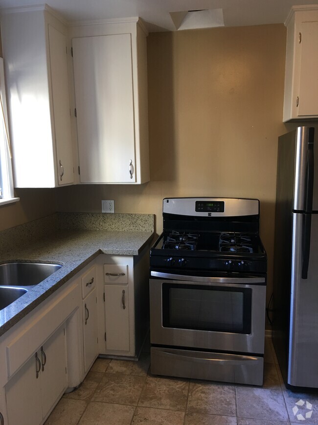 Building Photo - 3719 Sawtelle Blvd Unit atinaproperties@gmail.com Rental