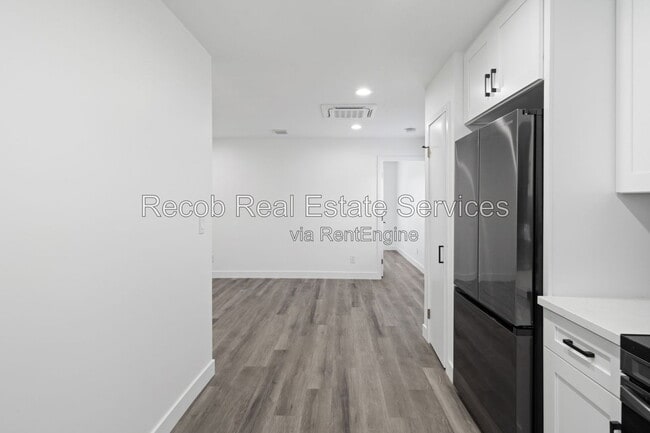Photo - 6644 Rockglen Ave Unit 6634
