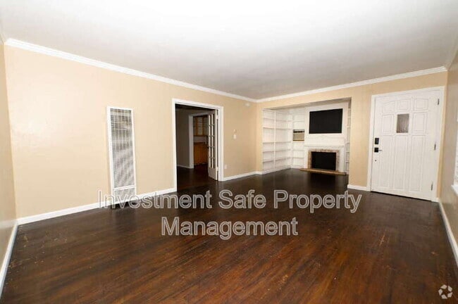 Building Photo - 4982 Baltimore Dr Unit #A Rental