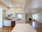 Photo - Welcome to the Marlado Community of Oceans... House