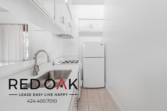 Photo - 10810 Sarah St Unit 4