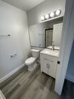 110- Bathroom - Goshen Apartments Brentwood
