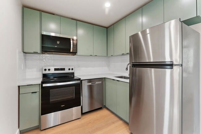 Photo - 2735 Broadway-1 Unit 1