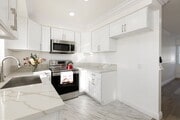 Photo - 10839 Morrison St Unit 16