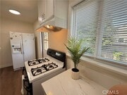 Photo - 549 N Niagara St