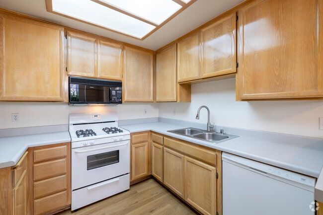 Building Photo - Kester Village