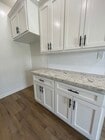 C18 Kitchen - Carlton Park Apartments