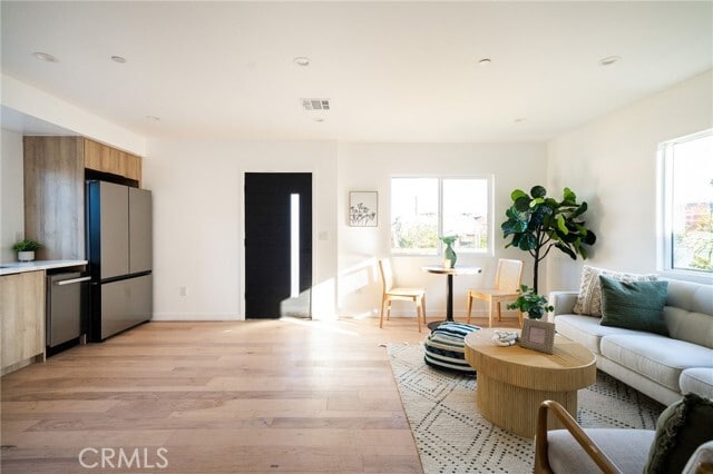 Photo - 2681 Roseview Ave