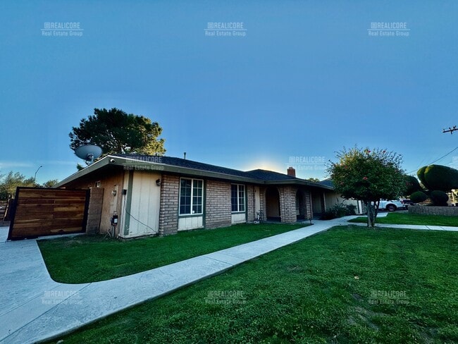 Building Photo - 3979 Atlantic Ave