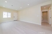 Photo - 642 W Grand Ave
