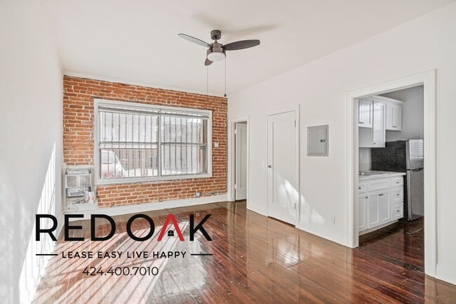 Photo - 245 N Kenmore Ave Condo Unit 205