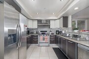 3BR, 2.5BA - 1,667SF - Kitchen - 1409 S Westgate Ave