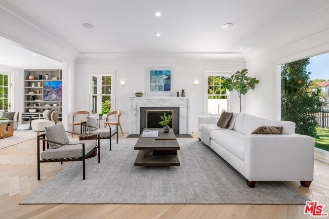 Photo - 1600 N Ogden Dr