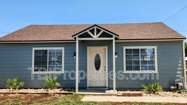 Building Photo - 934 N Florence Ave Rental