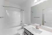 2BR, 3BA - 1,144SF - Bathroom - Contessa at Otay Ranch