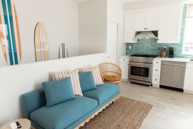 Photo - 227 1st St Unit 3