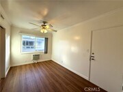 Photo - 665 S Lake Ave