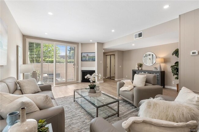 Photo - 6240 Nita Ave