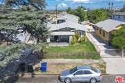 Photo - 231 E 85th St