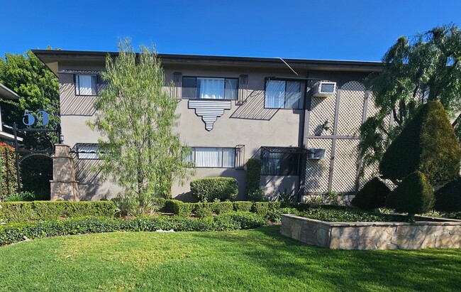 Building Photo - 59 Esperanza Ave