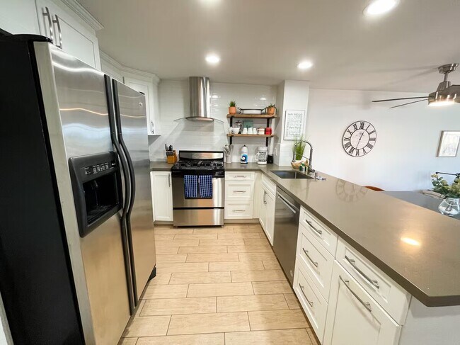 Photo - 723 Seacoast Dr Unit 723