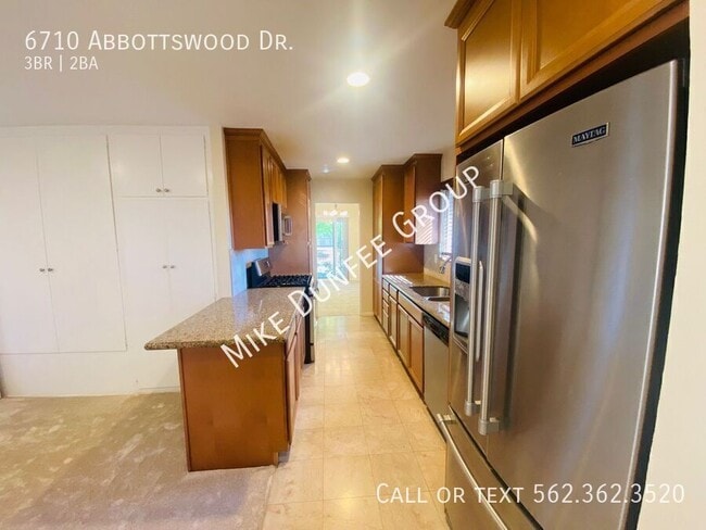 Photo - 6710 Abbottswood Dr