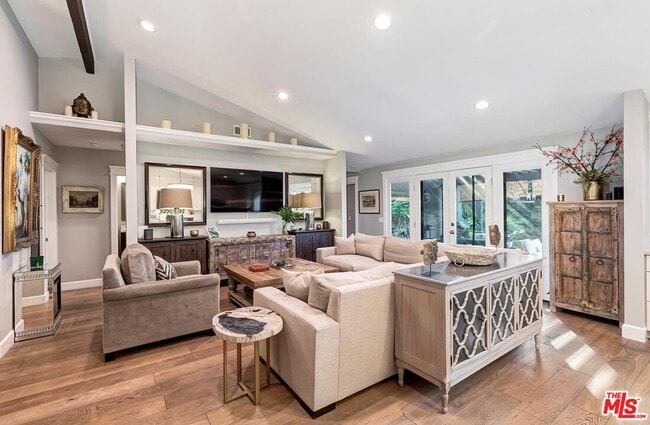 Photo - 5721 Tellefson Rd