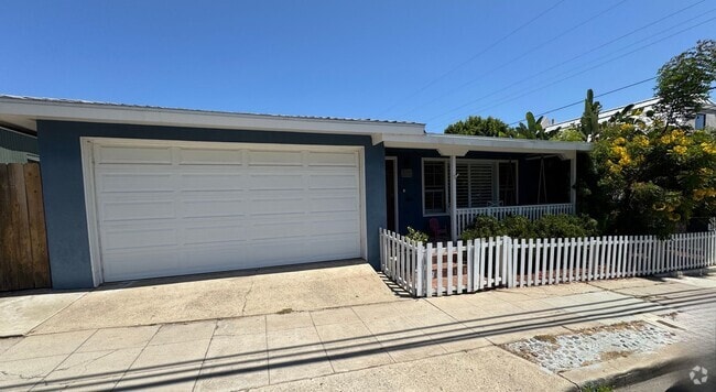 Building Photo - 2/1 +Bonus Room & Garage North Park Charmer! Rental