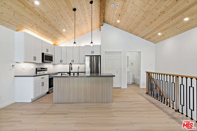 Photo - 23906 Darbun Dr Townhome