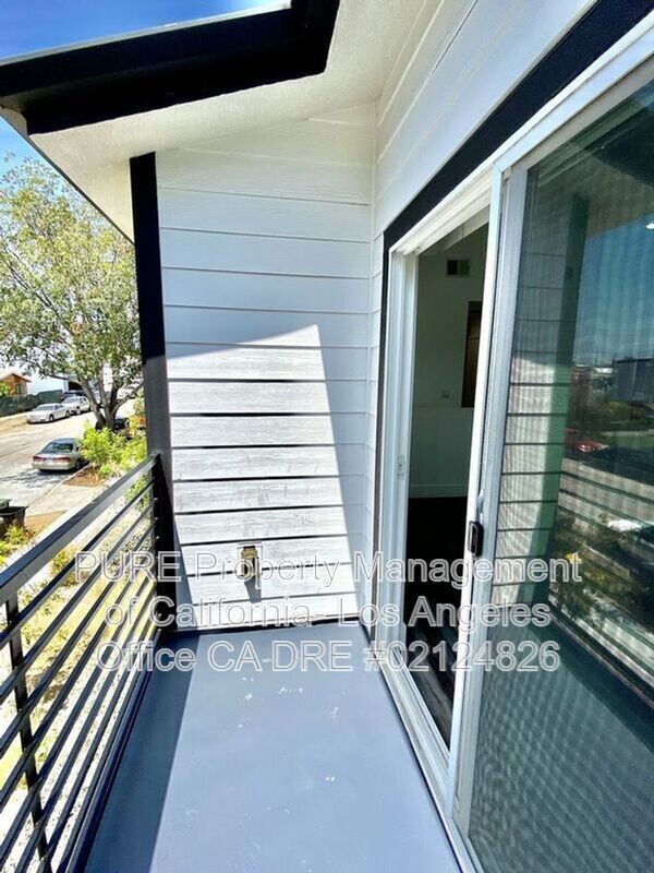 Photo - 6732 Irvine Ave