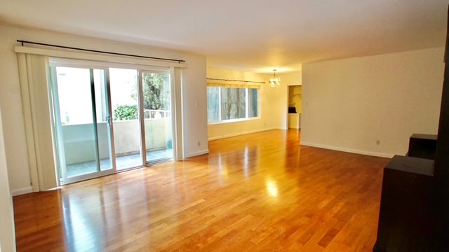 Photo - 4521 Colbath Ave Unit 103