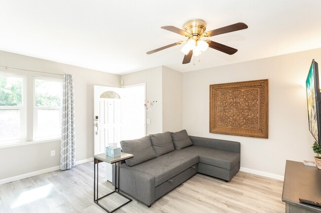 Photo - 31208 Camino Del Este