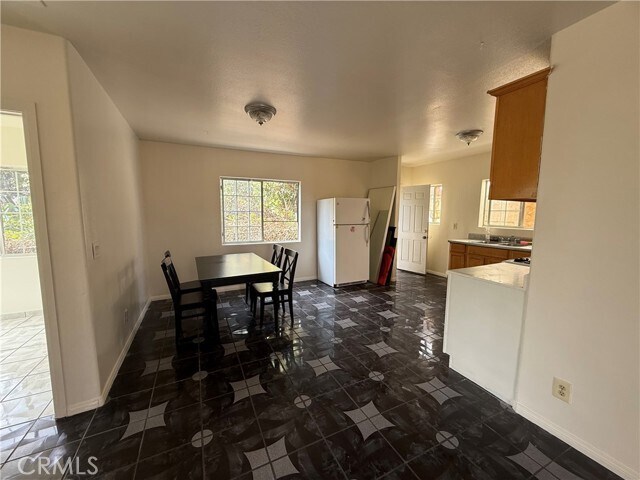 Photo - 529 N St Louis St