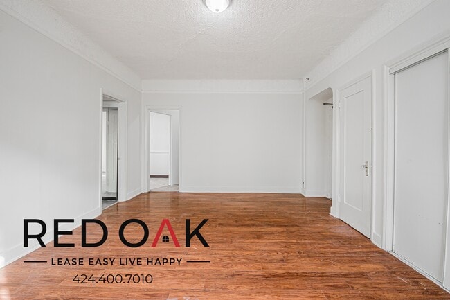 Photo - 450 S Kenmore Ave Unit 302