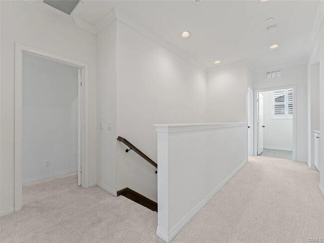 Photo - 101 Hemisphere