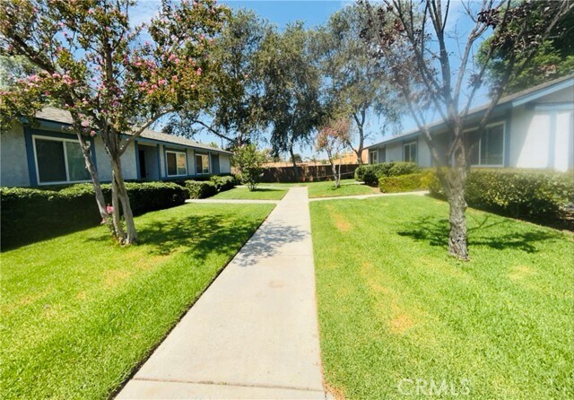 Photo - 4680 Jurupa Ave