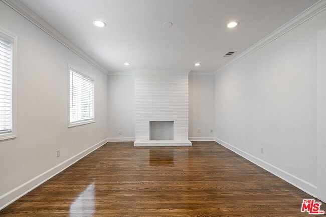 Photo - 1316 Mariposa Ave